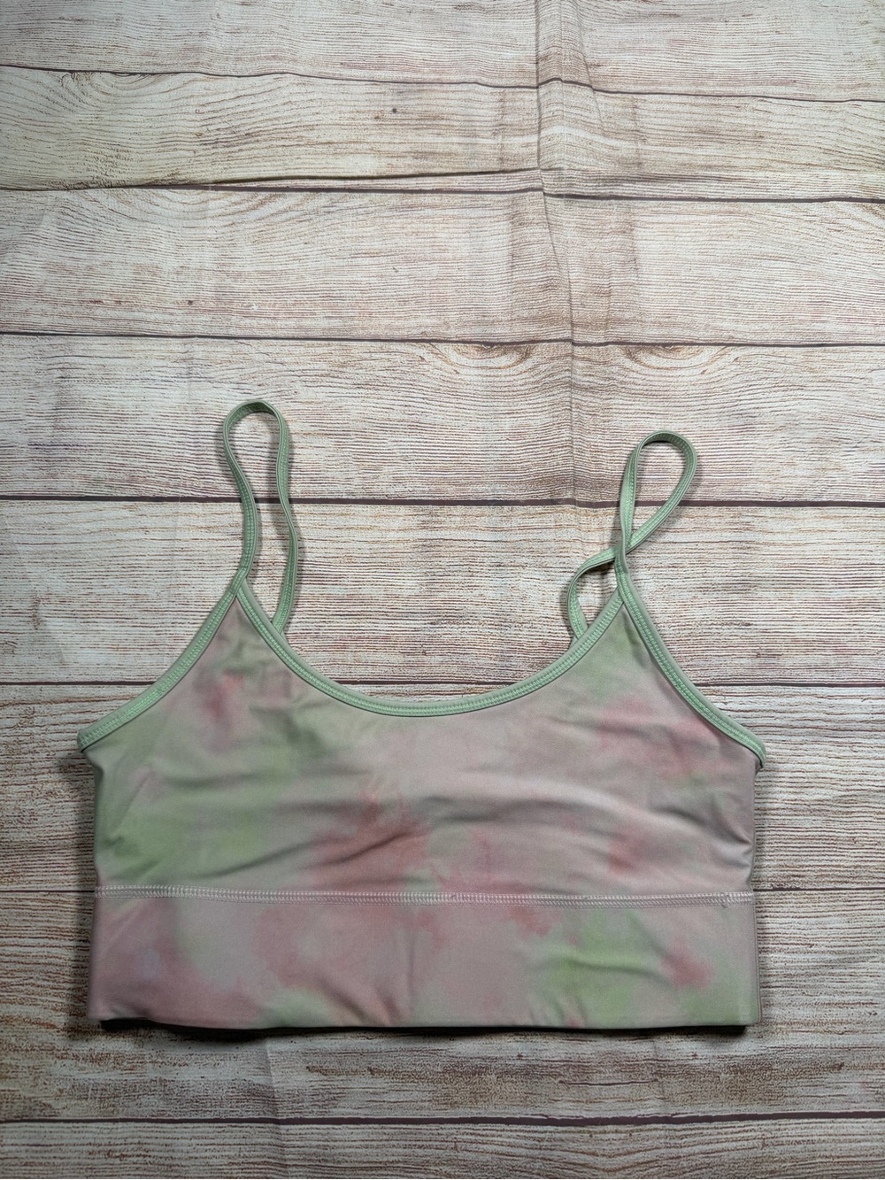 Fabletics Pastel Tie-Dye Scoop Neck‎ Sports Bra in Light Green and Pink